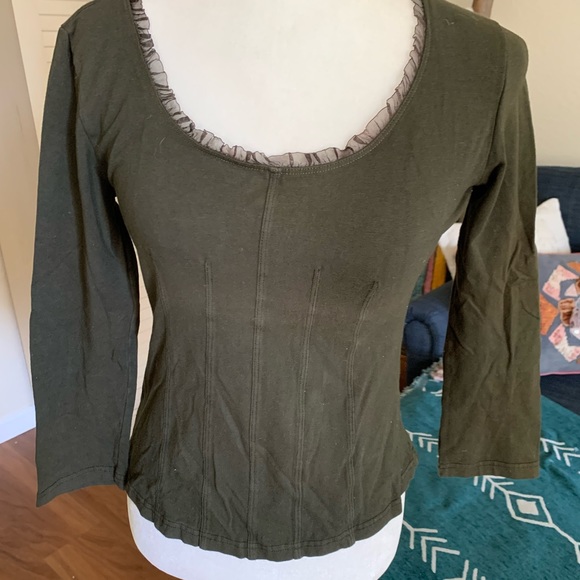 Selling 10 Magdelena tops!  All size small 4-6.  Unique Styles! - Picture 4 of 7